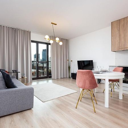 Metro Plocka Exquisite Apartments By Noclegi Renters Varşovia Exterior foto