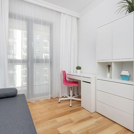 Metro Plocka Exquisite Apartments By Noclegi Renters Varşovia Exterior foto