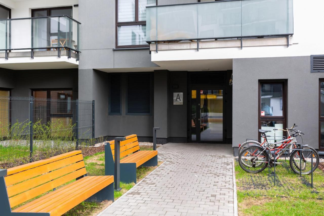 Metro Plocka Exquisite Apartments By Noclegi Renters Varşovia Exterior foto