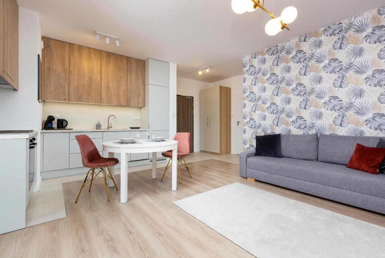 Metro Plocka Exquisite Apartments By Noclegi Renters Varşovia Exterior foto