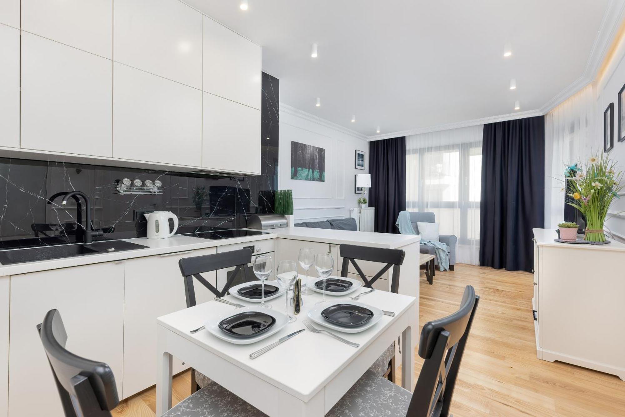 Metro Plocka Exquisite Apartments By Noclegi Renters Varşovia Exterior foto